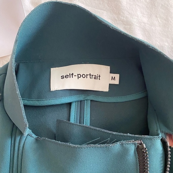 Self Portrait- NWT Green Teal Oversized Belt Buckle Vest - Picture 13 of 13